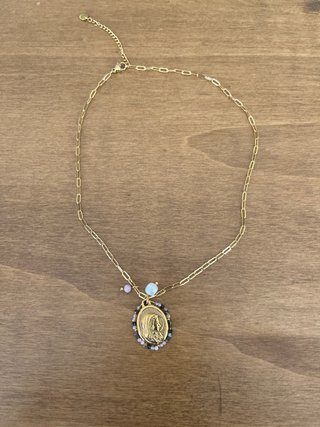 Cadena Virgencita