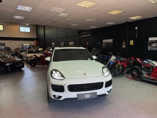 Porsche Cayenne 2015