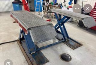 Elevador MAHA de tijeras de 3000 kg