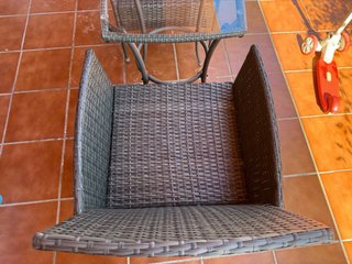 Conjunto mesa cristal y 2 sillones exterior