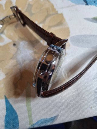 Reloj Automático Lige con Correa de Cuero