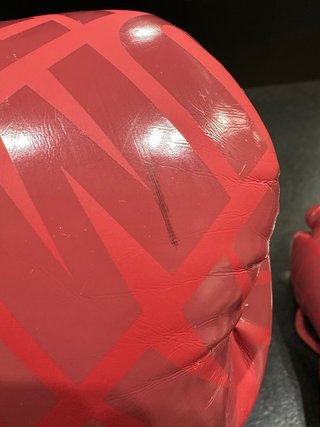 Guantes de Boxeo Venum Rojos