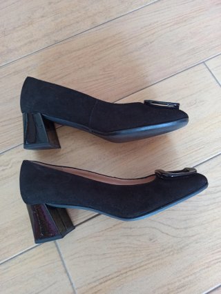 Décolleté nero tacco largo 36,5