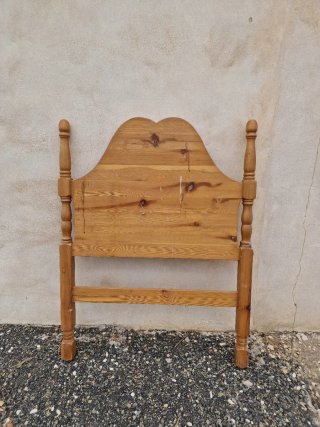 Cabecero de cama de madera