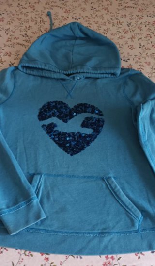 Sudadera Hollister Corazón Lentejuelas Talla M