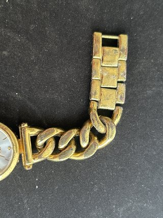 Reloj Parfois Dorado Redondo Desgastado