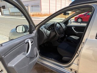 Dacia Duster 2011