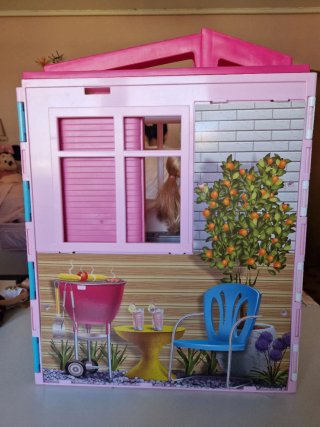 Casa Barbie con bambola e cucciolo
