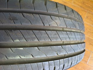 Neumático Goodyear Radial Tubeless