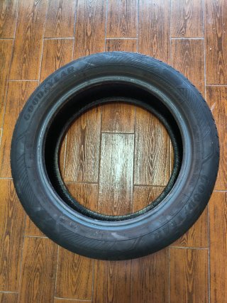 Neumático Goodyear Radial Tubeless