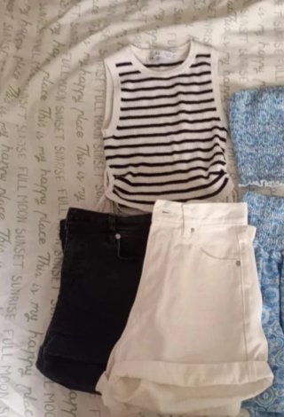 Pantalones cortos y top rayas