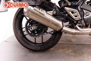 TRIUMPH SPEED 400