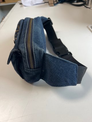 Riñonera Caomka Denim con Tachuelas