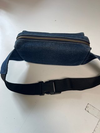 Riñonera Caomka Denim con Tachuelas