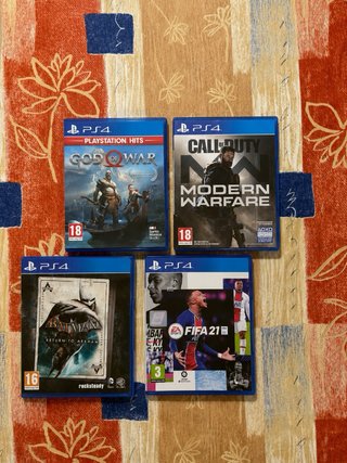Consola PS4 Slim 1TB (v. 12.52)