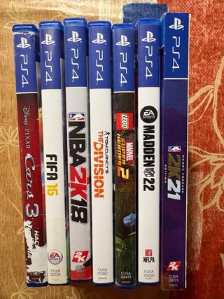 Consola PS4 Slim 1TB (v. 12.52)