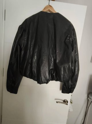 Cazadora Zara Negra