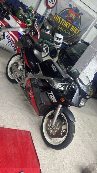 Yamaha TZR 250 3ma