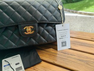 Mala Chanel Flap Bag 25 Classic em pele Caviar