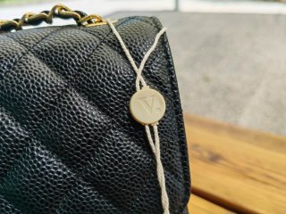 Mala Chanel Flap Bag 25 Classic em pele Caviar