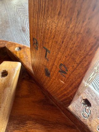 Mesa auxiliar India madera incrustaciones vintage