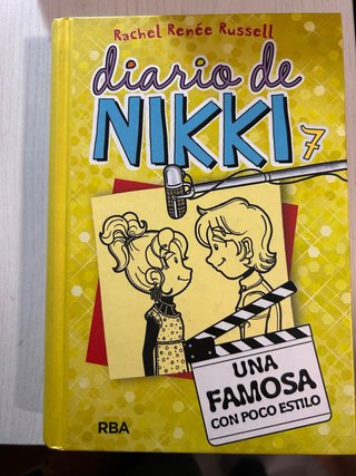 Diario de Nikki 7 “UNA FAMOSA CON POCO ESTILO”