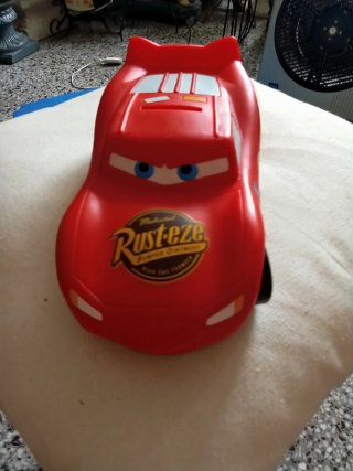 Coche de juguete Rayo McQueen Uncha