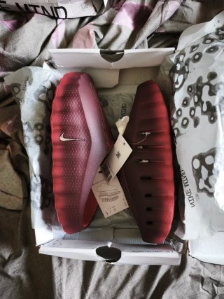 Nike Mind 001