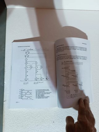 Diseño básico de automatismos eléctricos