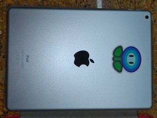 iPad 8ª Gen 128GB Gris Plata