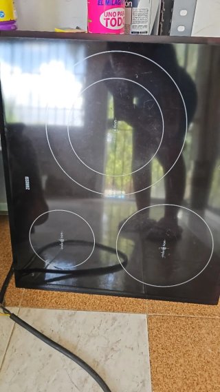 Placa de inducción Zanussi