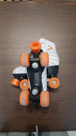 Patines Boomerang 4 Ruedas Blancos Naranja