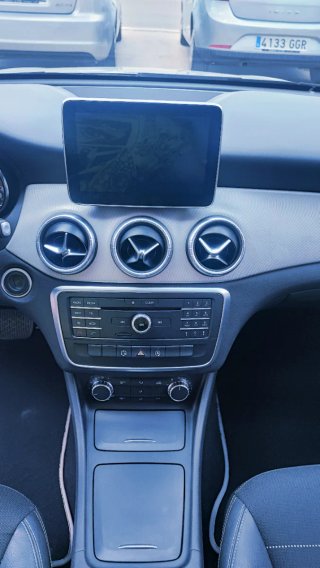 Mercedes-Benz Clase CLA 2015