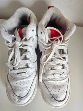 Botas deportivas Nike blancas y azules T36