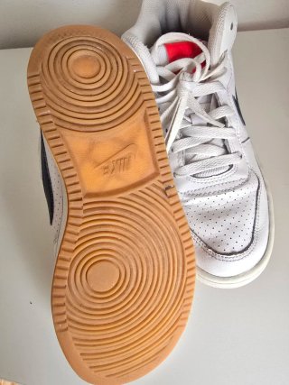 Botas deportivas Nike blancas y azules T36