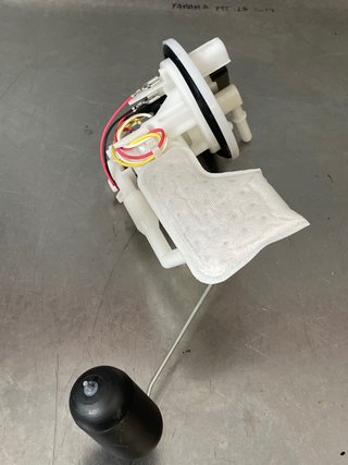 Bomba Gasolina Yamaha MT-125 2023