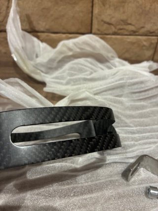 Abrazadera Akrapovic para Tubo de Escape