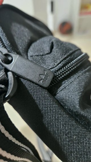Bandolera Adidas Originals Negra