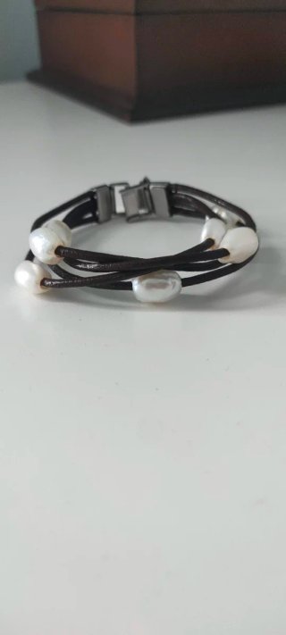 Pulsera Cuero Natural y Perlas Barrocas Boho