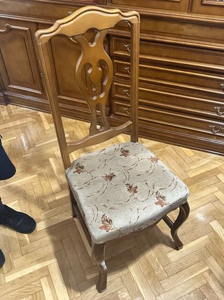 Juego de 6 sillas antiguas de madera