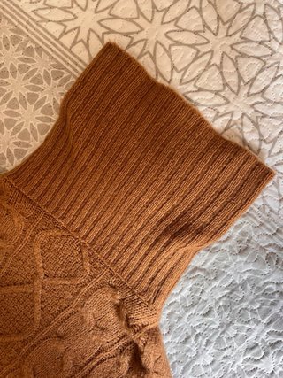 Jersey Stradivarius cuello alto, oversize