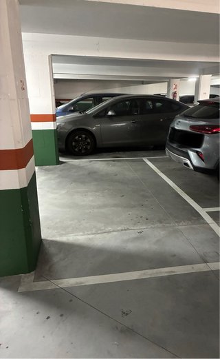 Se alquila plaza para dos motos