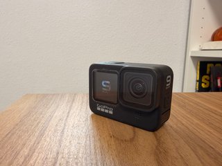 GoPro Hero 9 Black + Estuche y Accesorios