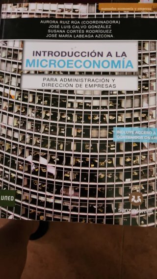 Introducción a la Microeconomía. Sanz y Torres.