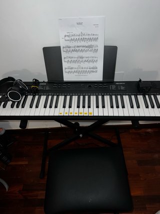 Piano Eléctrico 61 Teclas