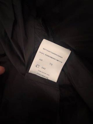Plumífero Moncler Negro con Capucha