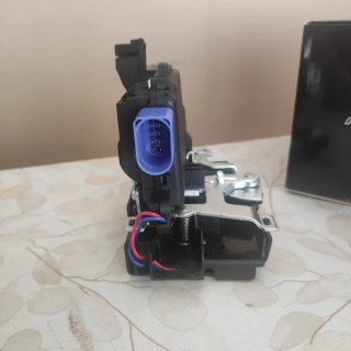 Actuador o cerradura eléctrica