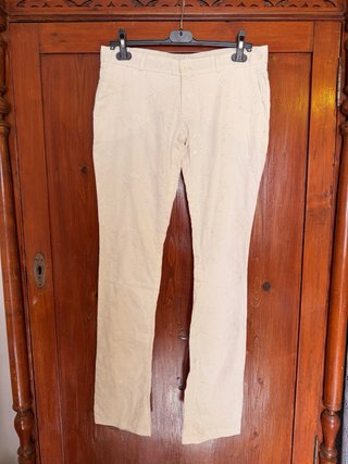 Pantaloni bianchi ricamati