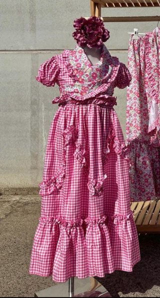 Bata Rociera Niña Morada Lunares Blancos