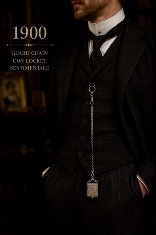 Antica chatelaine guard chain con medaglione